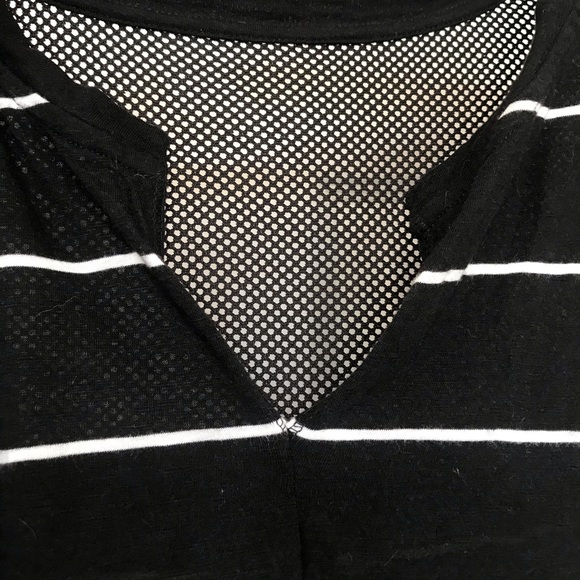 EUC Volcom Mesh Detail Striped Short Sleeve Tee - Picture 4 of 5